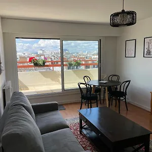 Appartement F8 - Terrace Paris's View, Eiffel Tower Area, Paris