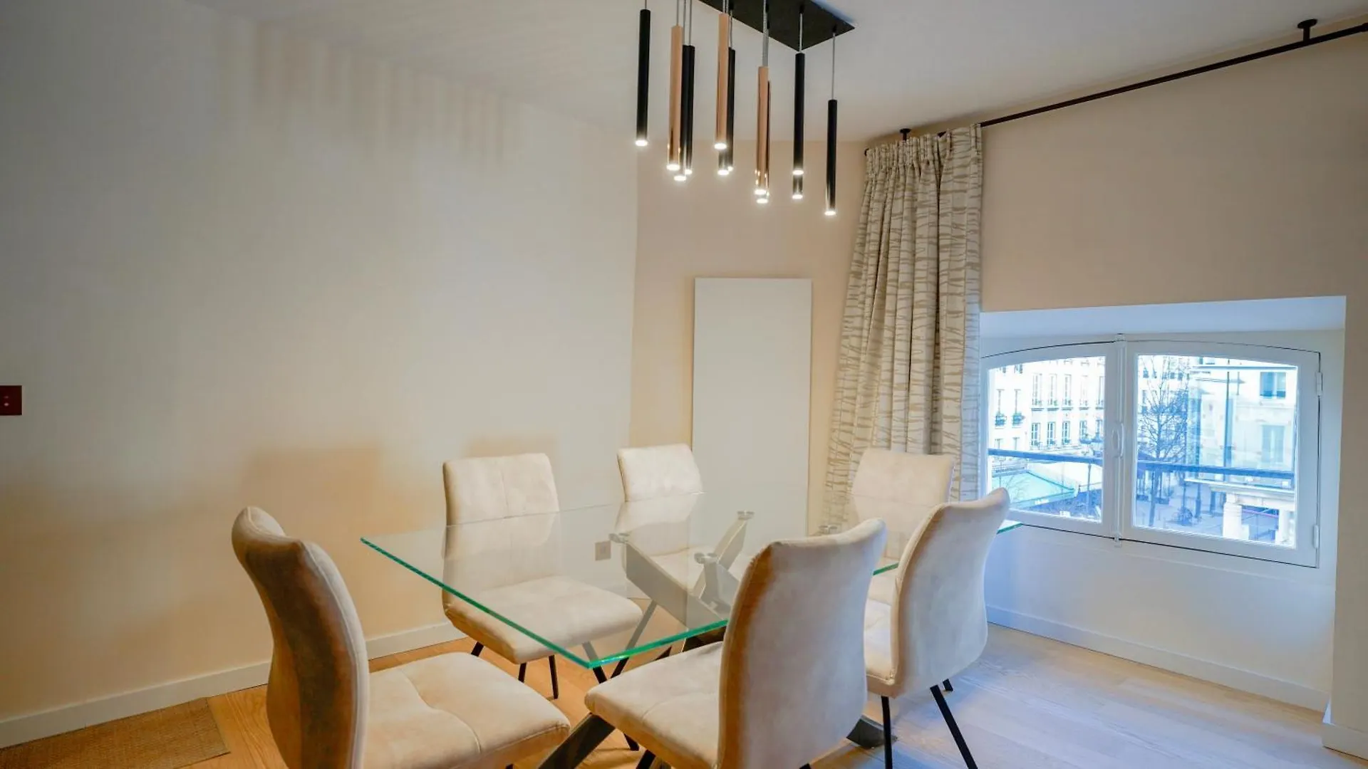 Sejour De Luxe Et Haut De Gamme Au Coeur De Paris 0*,